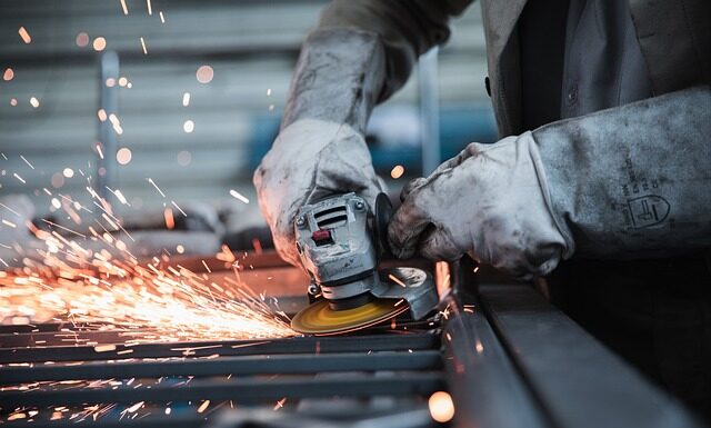 Co można ciąć szlifierką kątową?