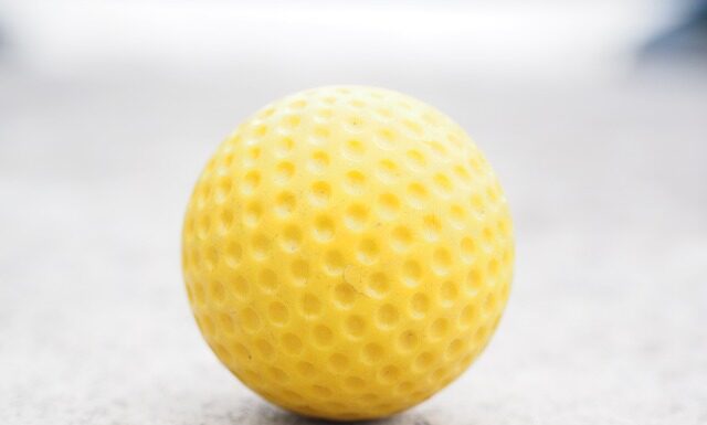 Jakie prowadnice do przecinarki styropianu?