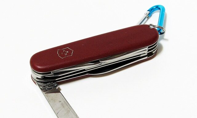 Jaka stal w Victorinox?
