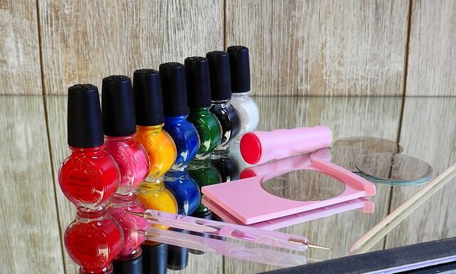 Jaki rozstaw nóg w stole? Jaki rozstaw nóg w stole?